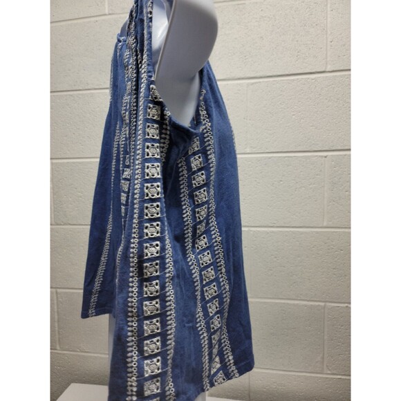 J. Jill Eyelet Embroidered Top Womens X-Small Blue/White Sleeveless Top. - Picture 3 of 5